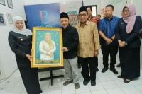 Hadiri Ultah TV9, Gubernur Khofifah Apresiasi Menjadi Televisi Rujukan Religi