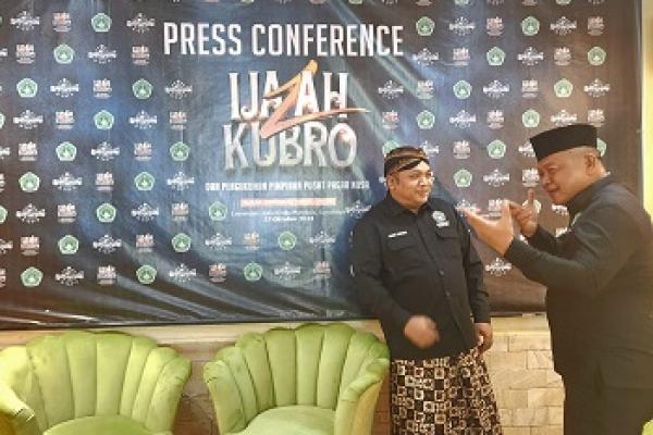 Kegiatan lima tahunan Ijazah Kubro oleh Pimpinan Pusat Pagar Nusa Nahdlatul Ulama di Surabaya, menjadi momen ngalap berkah kiai bertepatan dengan Hari Santri Nasional 2023