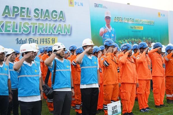 Apel Kelistrikan Nasional secara serentak dilakukan di seluruh Indonesia dipimpin langsung oleh Direktur Utama PT PLN (Persero), Darmawan Prasodjo, di Pembangkit Listrik Tenaga Gas dan Uap (PLTGU) Gresik, Jawa Timur pada Sabtu (6/4), menyambut momen Hari Raya Idul Fitri 1445 Hijriah.