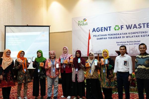 Peduli Lingkungan, PLN UIT JBM Sinergi Dengan Pemkot Surabaya Lakukan Pembinaan Pengelolaan Sampah