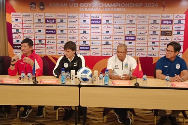Menjadi tuan rumah, pelatih Timnas Indonesia U-19 Indra Sjafri menilai ajang piala AFF U-19 menjadi salah satu penambah jam terbang semua pemain. Menghadapi Filipina, Timor Leste dan Kamboja menjadi salah satu ajang mempersiapkan untuk piala AFC.