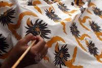 Di Jawa Timur terdapat sejumlah sentra batik yang dikenal para pecinta batik. (Foto:Batik Putat Jaya Surabaya)